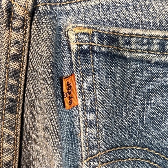 LEVI’S Orange Tab straight jeans. Size 26 w/31-1/2” inseam. No tears or tatters. - Picture 6 of 7
